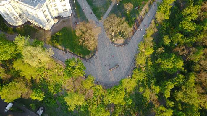 / Starokyivska Hill Renovation