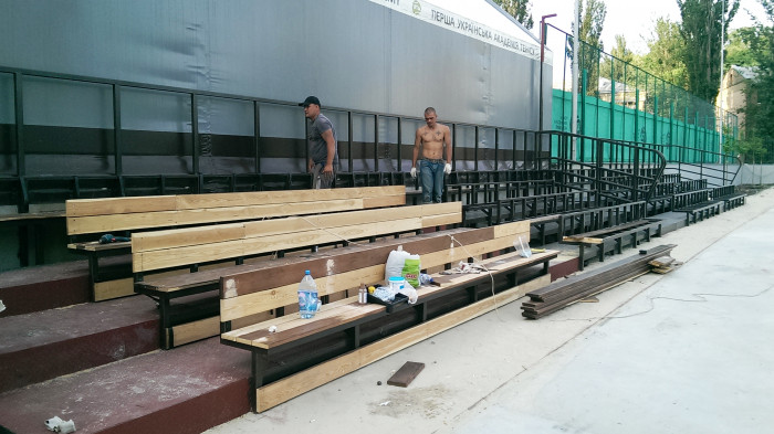 Трибуни на 104 місця / Новопечерська школа - фото №3 Трибуни на 104 місця / Новопечерська школа