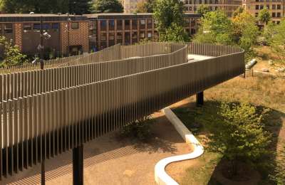 Як адаптувати ландшафтну архітектуру до зміни клімату — вежа 'Maersk SLA'