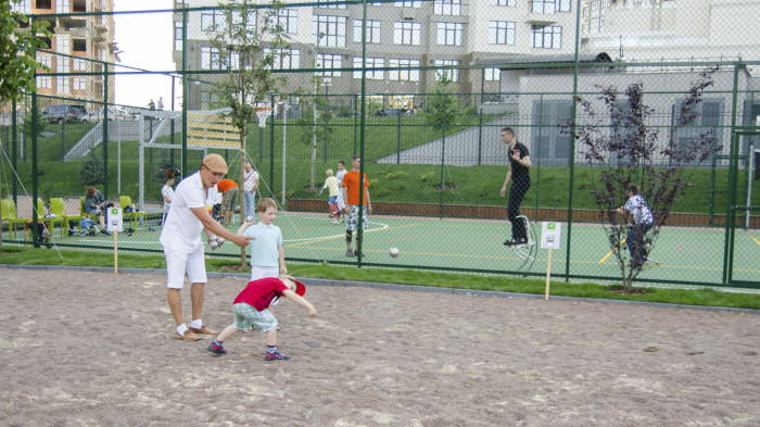 Петанк / Новопечерська школа - фото №1 Петанк / Новопечерська школа