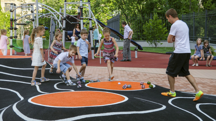 Гумові пагорби  «Вулкан» / Новопечерська школа - фото №2 Гумові пагорби  «Вулкан» / Новопечерська школа