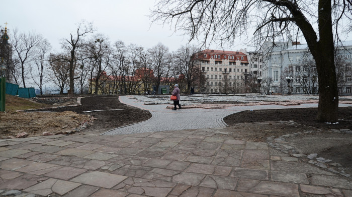 / Starokyivska Hill Renovation