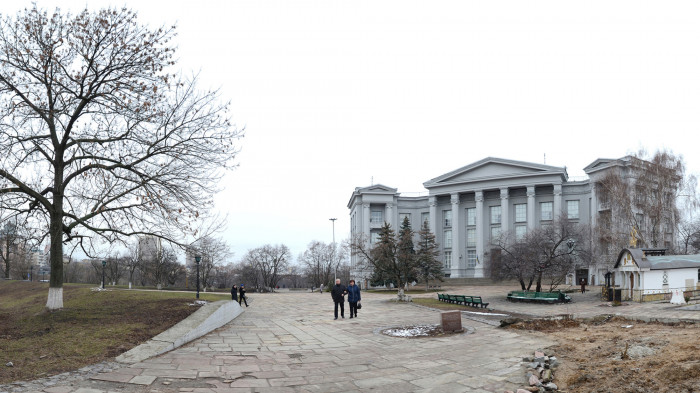 / Starokyivska Hill Renovation