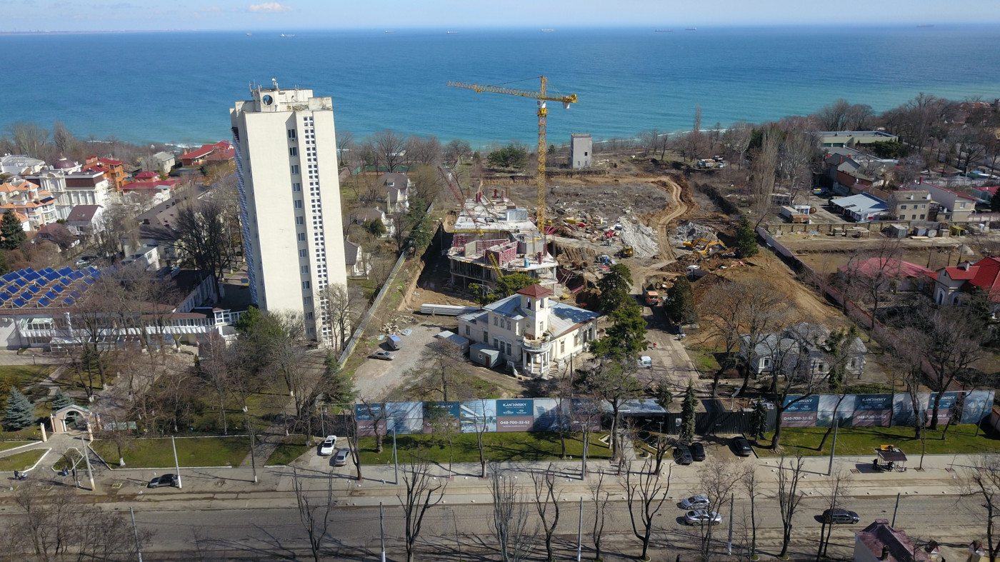 / Kandinsky – Residential Public Realm / Kandinsky – Residential Public Realm