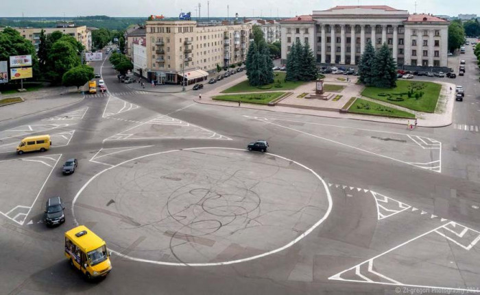 Майдан Соборний не співрозмірний людині - photo №2 / Soborny & Peremohy Squares – Reconstruction Concept