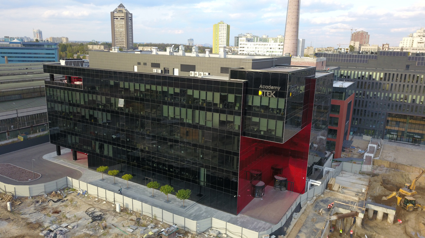 / Територія академії DTEK 'UNIT.City' / Територія академії DTEK 'UNIT.City'