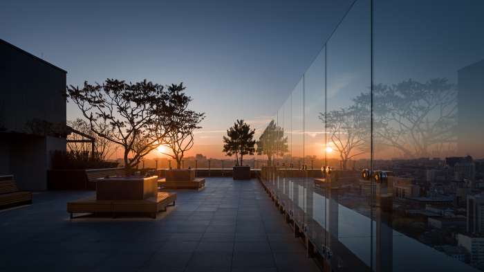 / Tetris Hall – Rooftop Garden