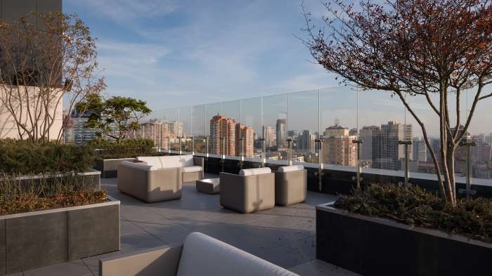 / Tetris Hall – Rooftop Garden
