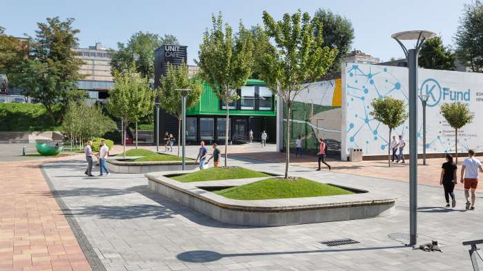 / UNIT.City Education Hub