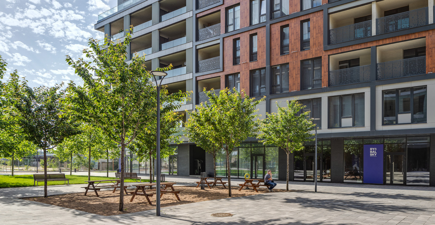 / Пішохідний бульвар ЖР 'Rybalsky' / Пішохідний бульвар ЖР 'Rybalsky'