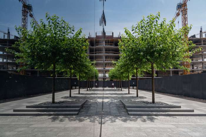 / UNIT.City Business Campus