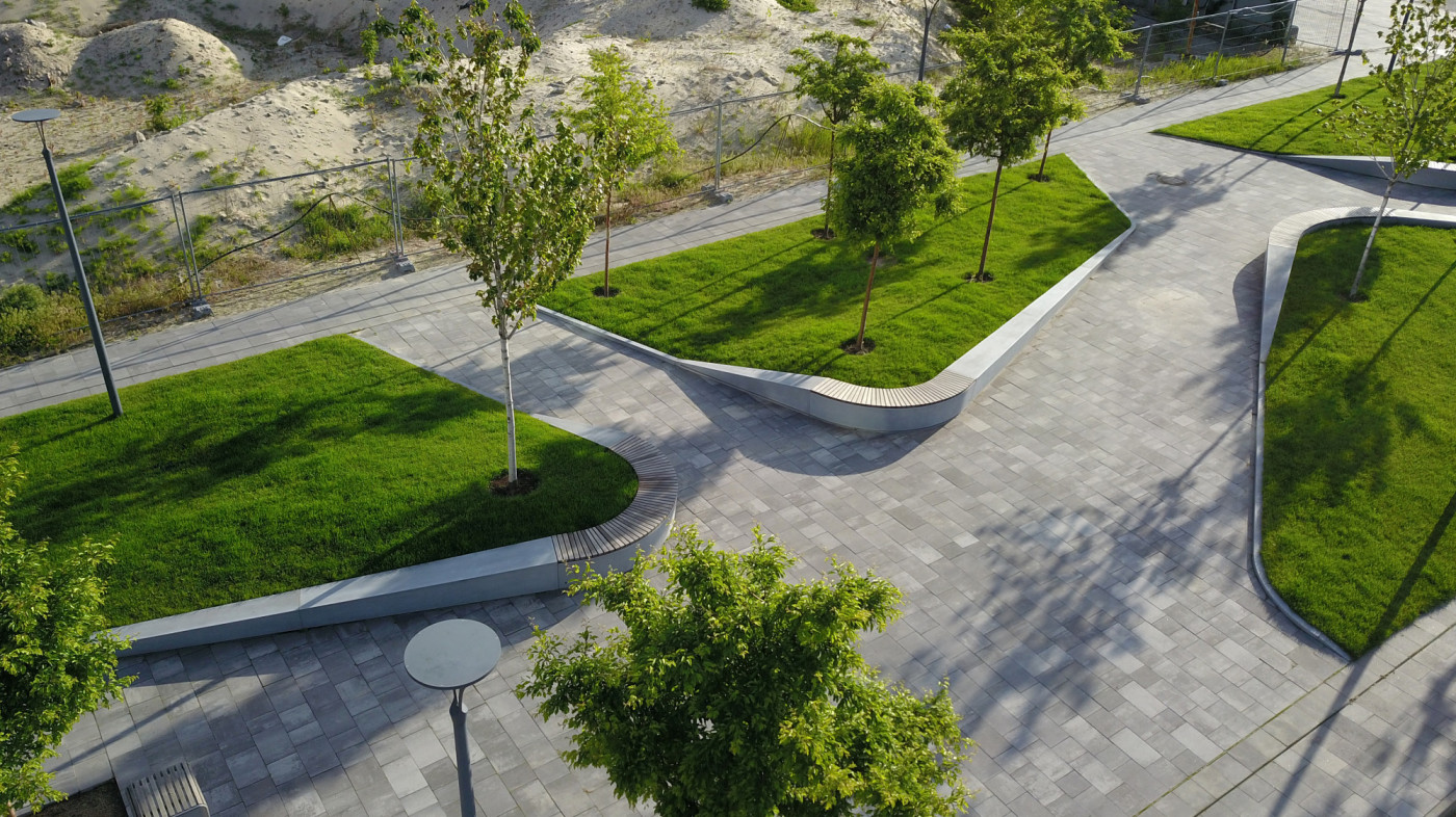 / Rybalsky Boulevard