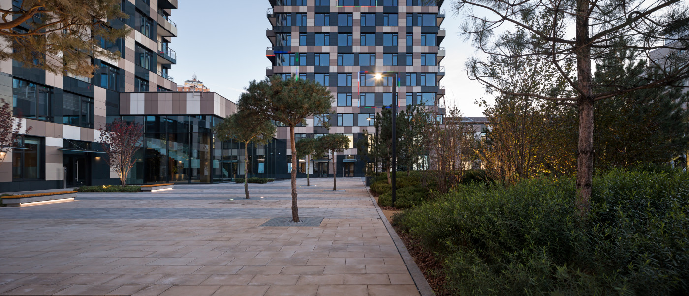 / Tetris Hall – Podium Landscape / Tetris Hall – Podium Landscape