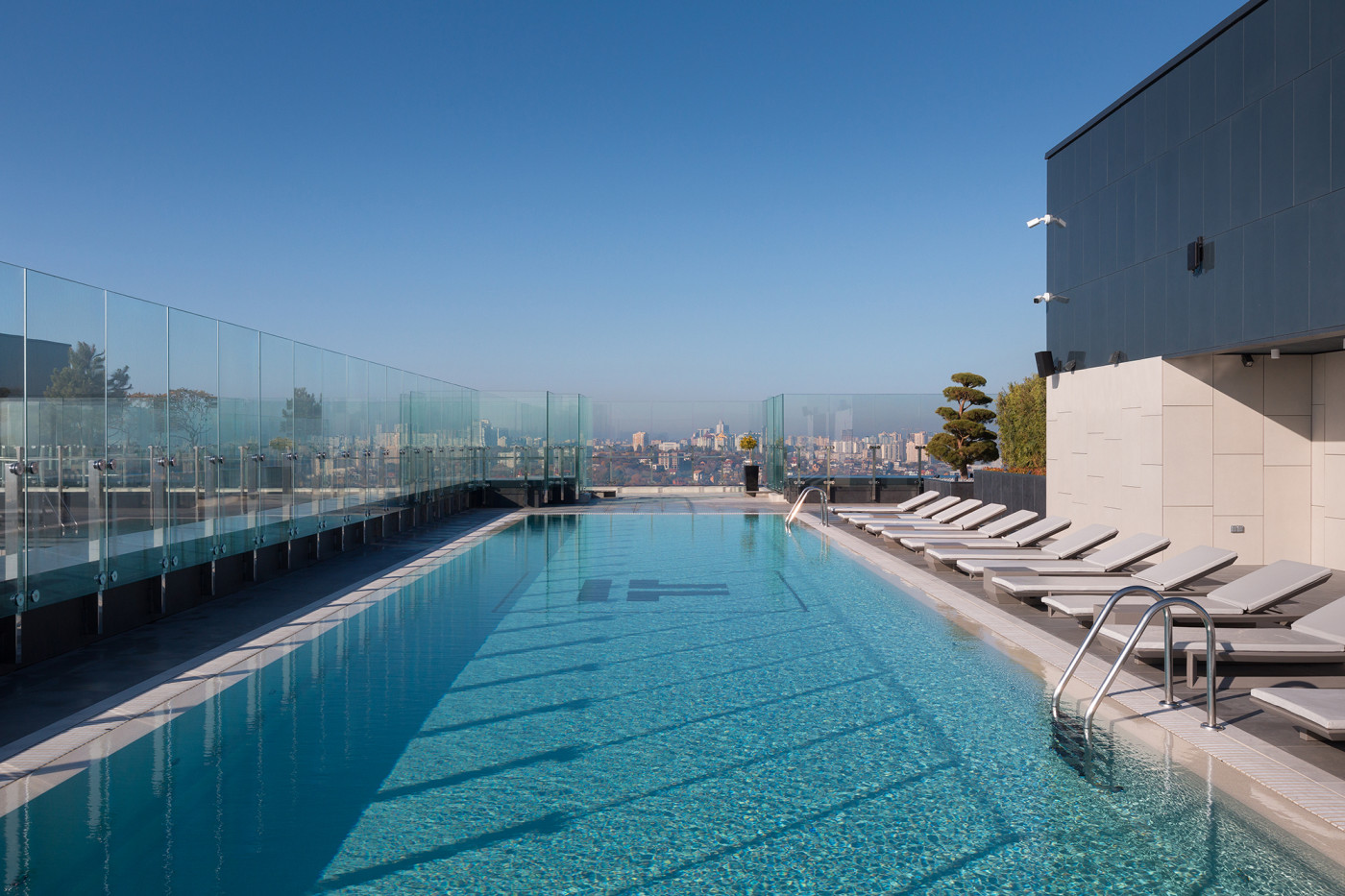 / Tetris Hall – Rooftop Garden / Tetris Hall – Rooftop Garden