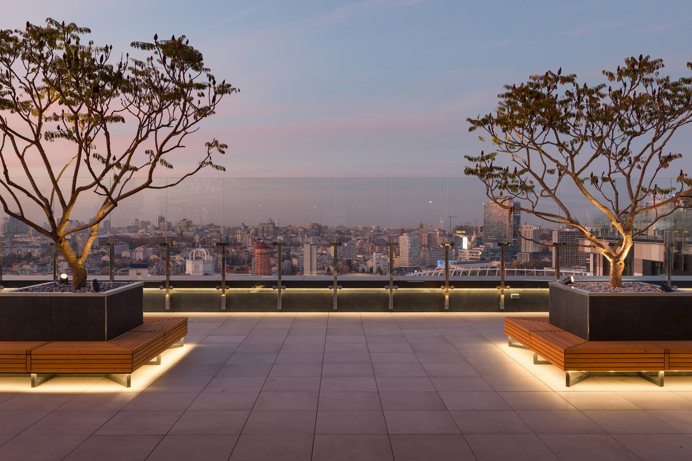 / Tetris Hall – Rooftop Garden / Tetris Hall – Rooftop Garden