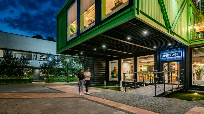 / UNIT.City Education Hub