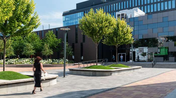 / UNIT.City Education Hub