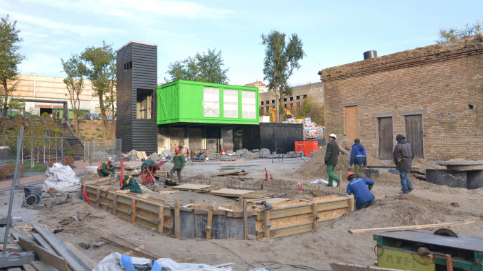 / UNIT.City Education Hub