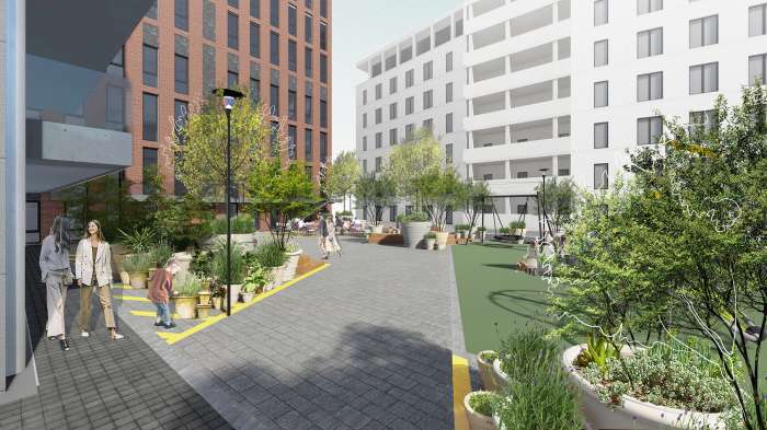 / Courtyard at 44 Antonovycha Street