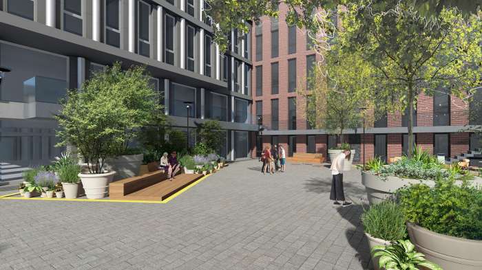 / Courtyard at 44 Antonovycha Street