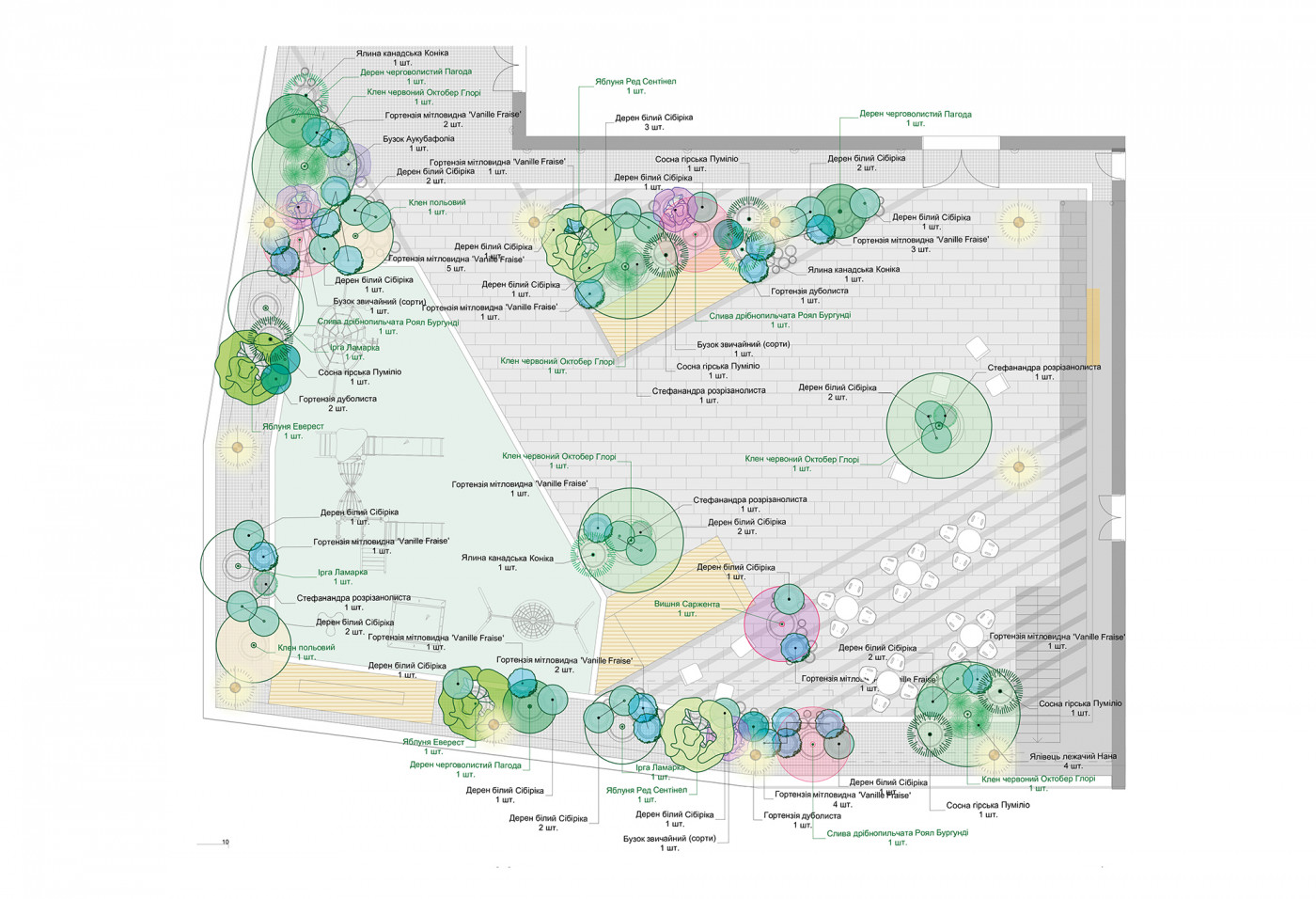 / Courtyard at 44 Antonovycha Street / Courtyard at 44 Antonovycha Street