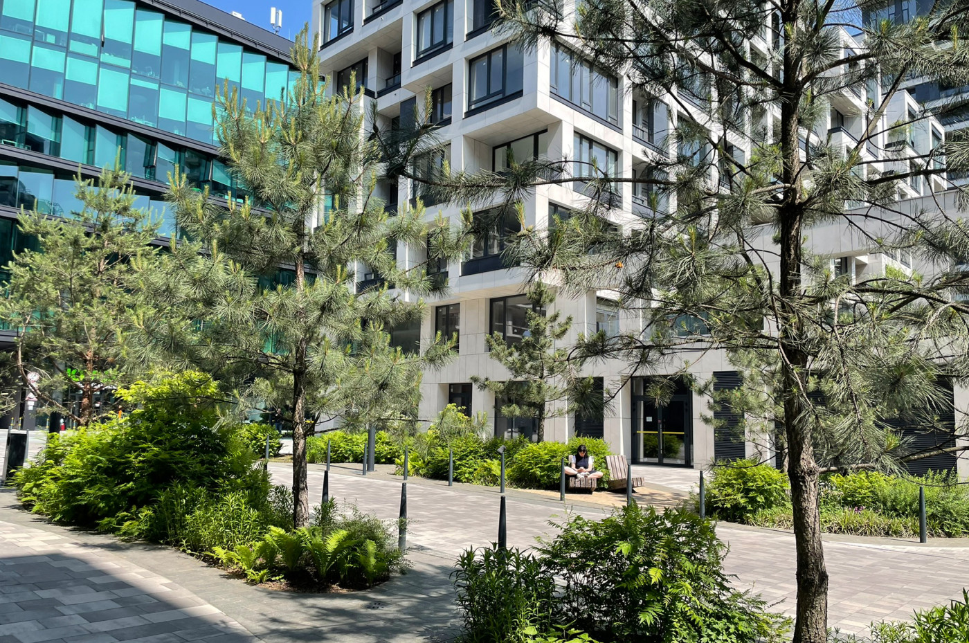 / UNIT.City Pedestrian Streets