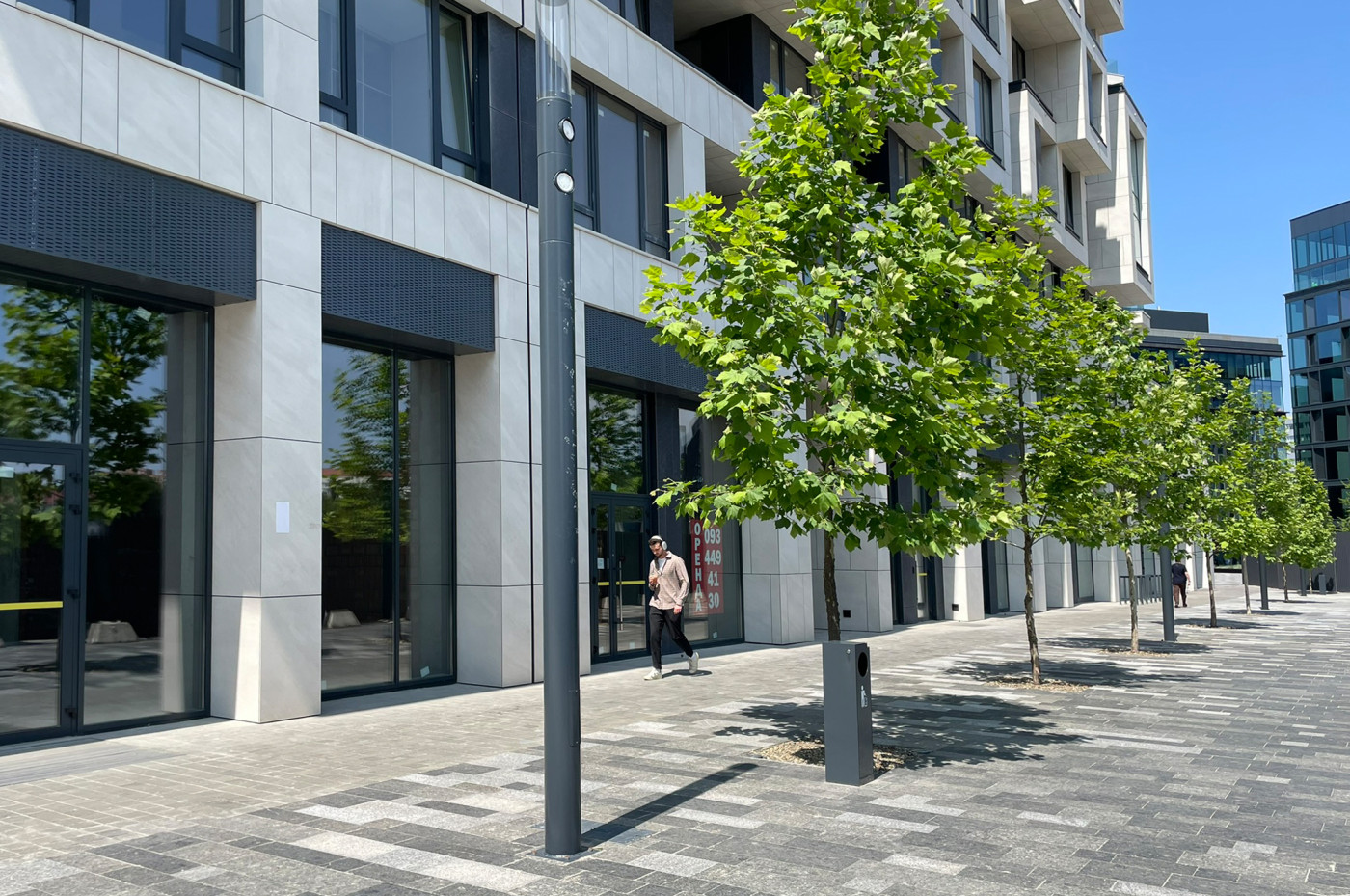 / UNIT.City Pedestrian Streets